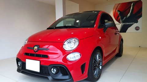 アバルトF595C(限定車)