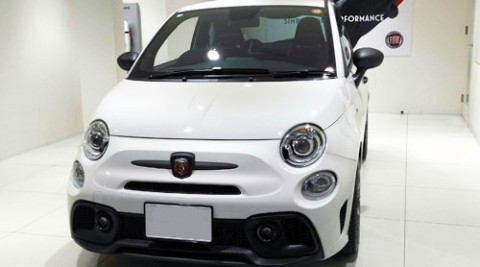 アバルト695 ツーリズモ